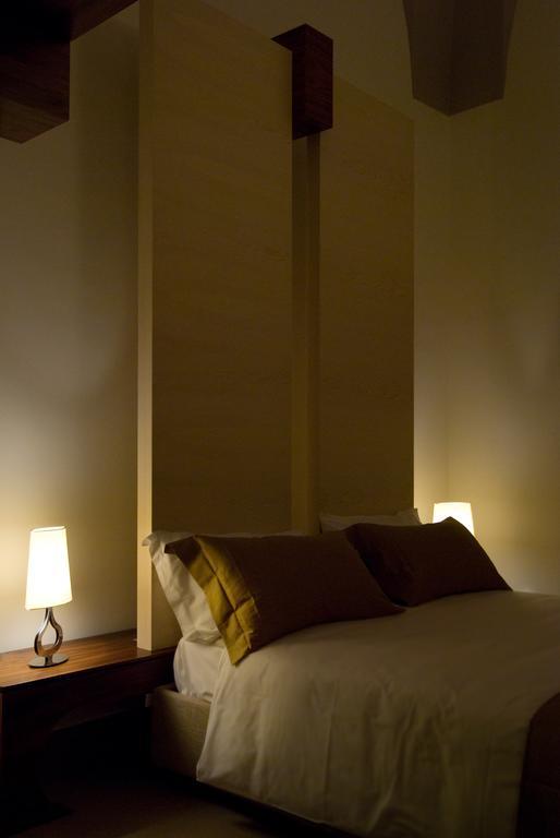 Alvino Suite And Breakfast Lecce Chambre photo